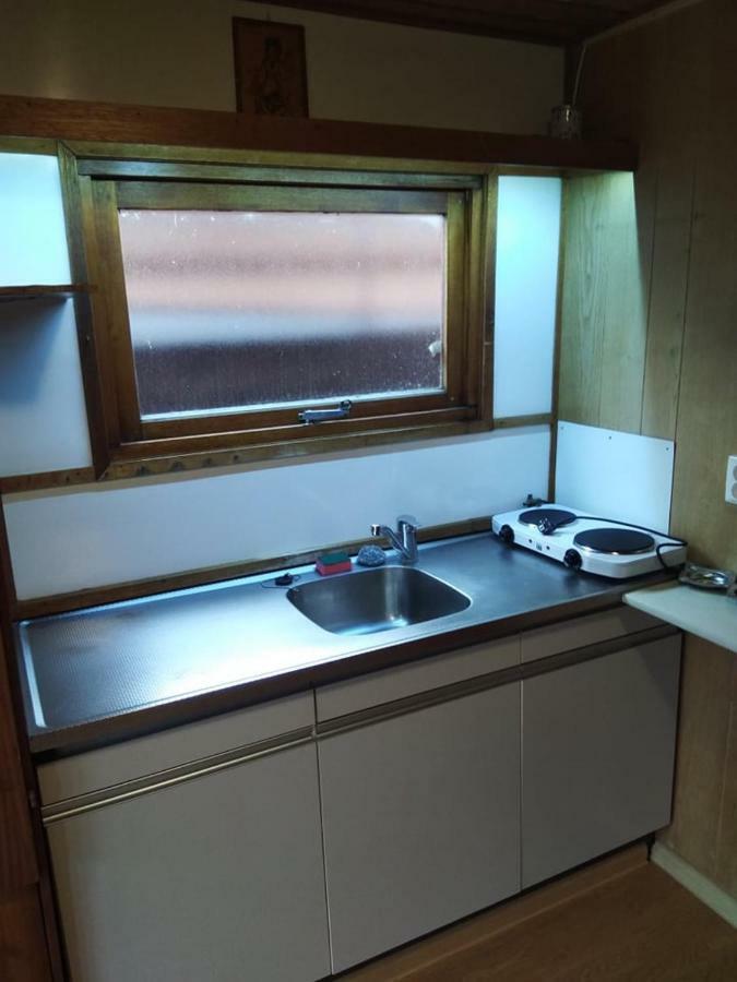 Two Rooms Rustic House - Self Check-In Bukarest Exteriör bild